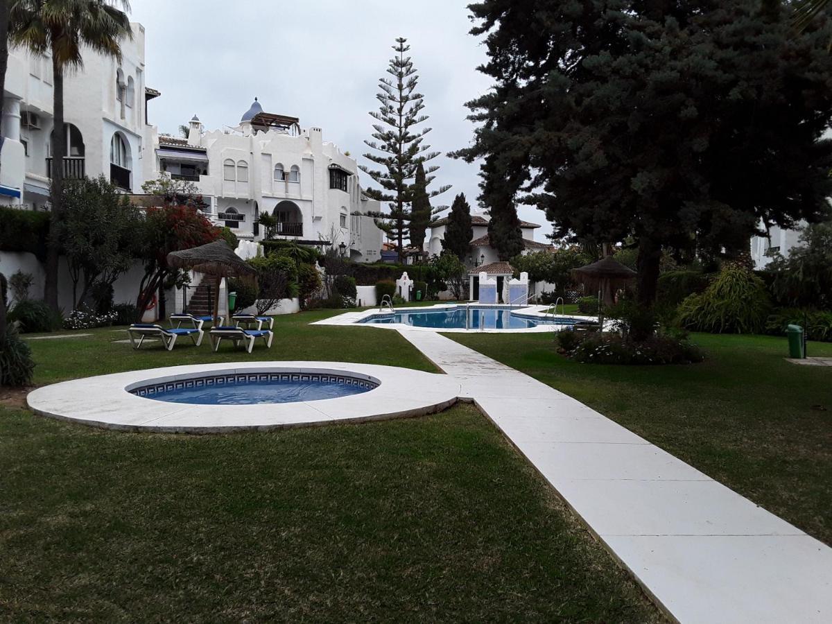 Resort Calahonda Garden-Medina Del Zoco Beach By H&H Malaga Ngoại thất bức ảnh